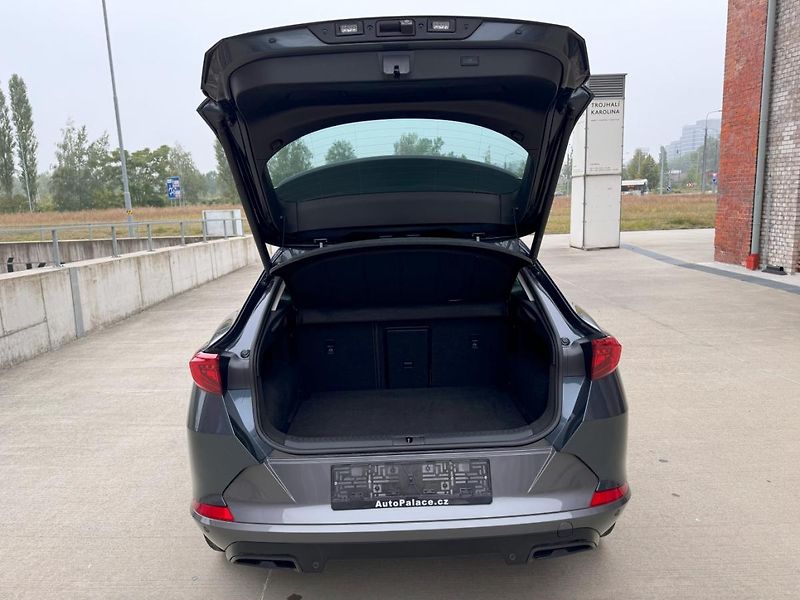 Cupra Formentor (2024) 1,5 TSI 150k DSG  - fotka 9 z 35