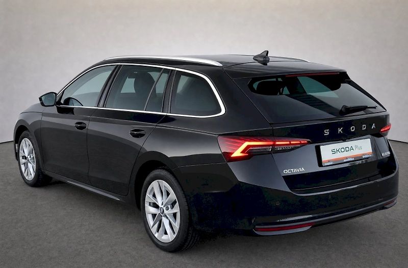 Škoda Octavia (2025) Combi Top Selection 1,5 Tsi 11 - fotka 34 z 38