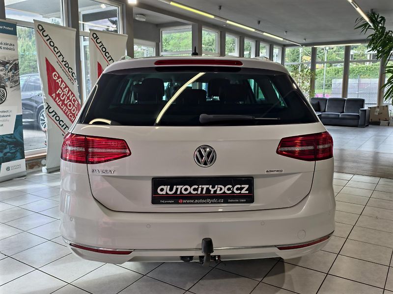 Volkswagen Passat 1.5 TSi DSG HIGHLINE, LED, DPH - fotka 6 z 25