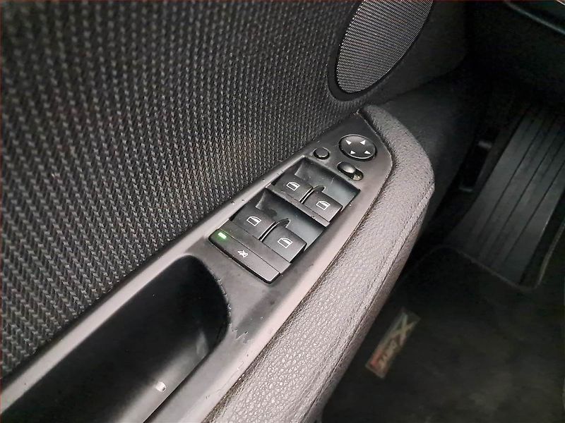 BMW X5 (2009) xDrive30d, 4X4, Automat - fotka 18 z 21