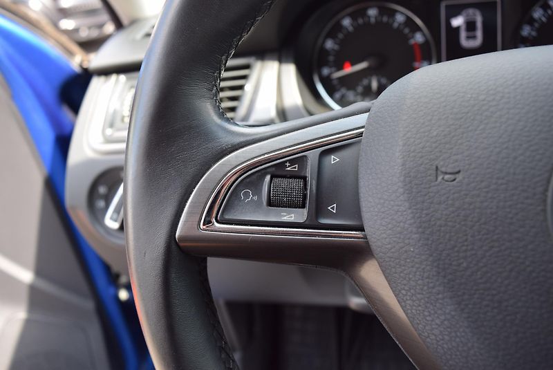 Škoda Rapid (2016) 1.2TSI 81kw AMBIT JOY XEN NAVI - fotka 29 z 49