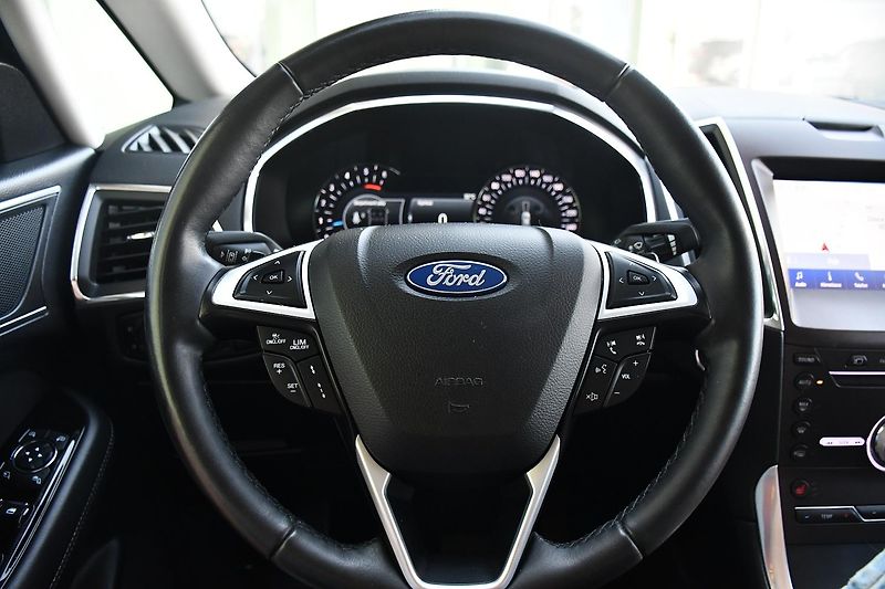 Ford S-MAX 2,0TDCi ČR 1.MAJITEL 140KW AT - fotka 28 z 53