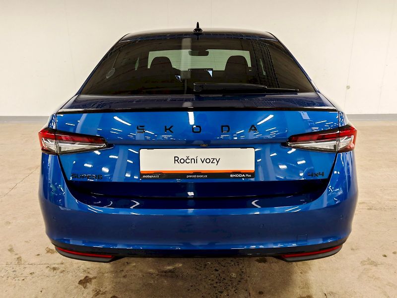 Škoda Superb (2025) 2.0 TSI 195 kW DSG 4x4 Sportli - fotka 29 z 33