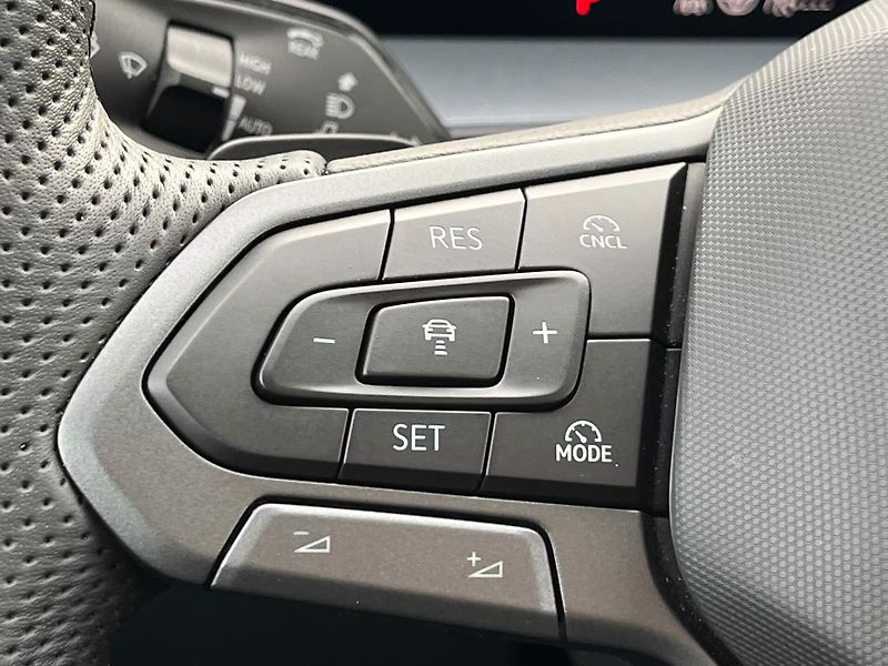 Volkswagen Tayron TDI 4M R-Line 7m Kůže Plná výb - fotka 14 z 26