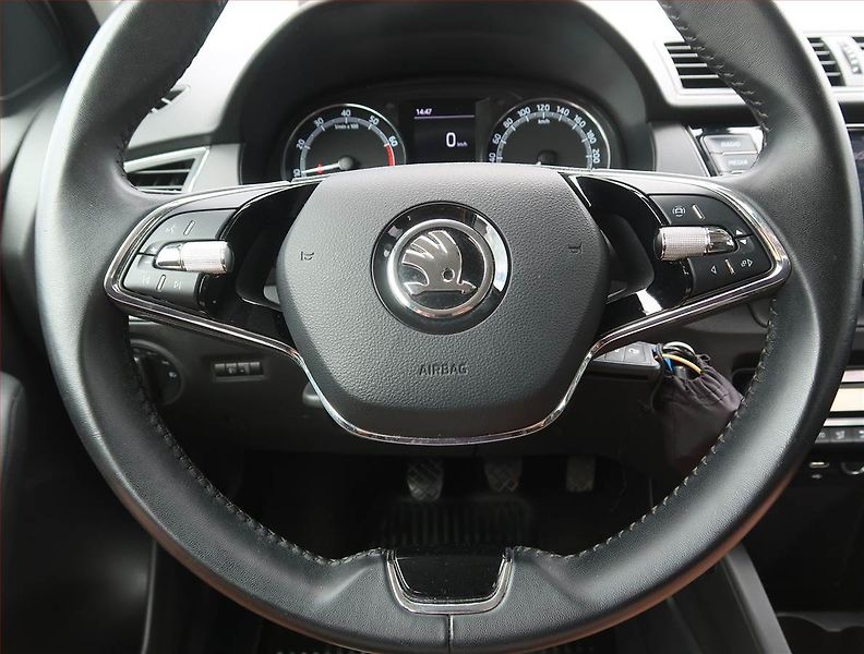 Škoda Fabia (2022) 1.0 TSI, Serv.kniha - fotka 15 z 17
