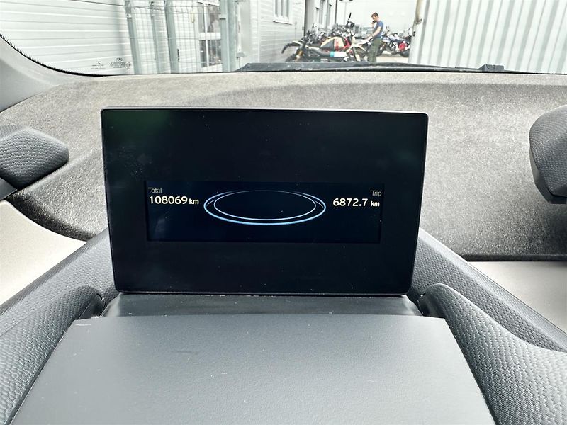 BMW i3 BEV - fotka 7 z 9