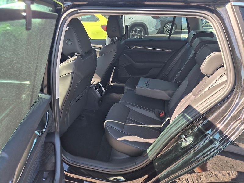 Škoda Octavia Combi 1,5 TSI e-TEC 110kW DSG - fotka 10 z 31