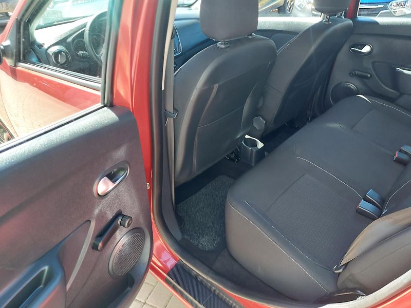 Dacia Sandero (2018) II.Comfort SCe-zadáno! - fotka 18 z 31