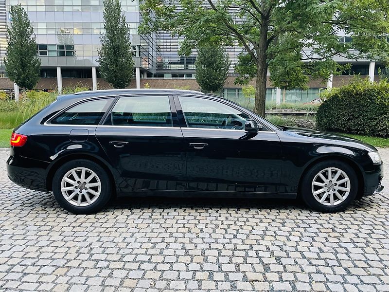 Audi A4 2.0TDI MAN 1MAJITEL VÝHŘEV LED - fotka 11 z 42