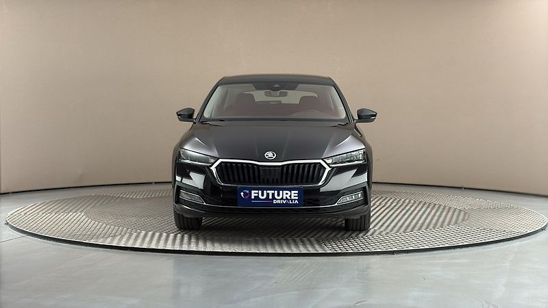 Škoda Octavia 2.0 TDI DSG Style - fotka 3 z 26