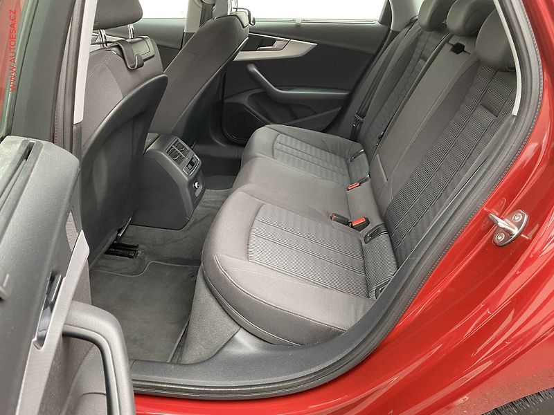 Audi A4 (2017) 2.0 TDi, AT, bixenon - fotka 10 z 20