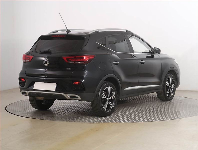 MG ZS (2025) 1.5, Serv.kniha, Navi - fotka 5 z 18