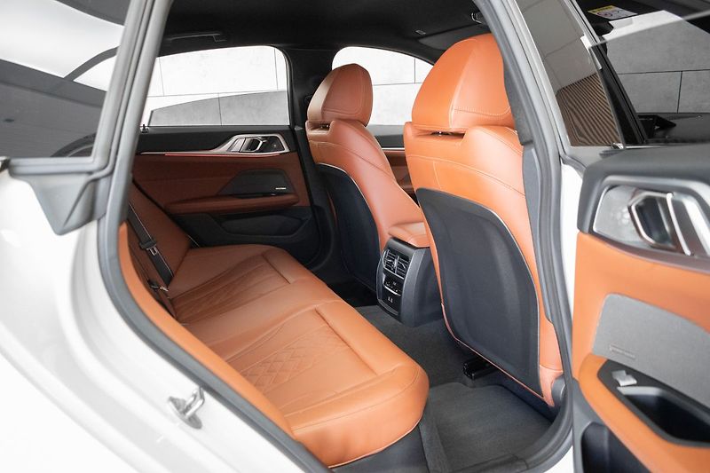 BMW Řada 4 420d xD ///M*ZÁRUKA*TAŽNÉ*ČR 1 - fotka 14 z 51