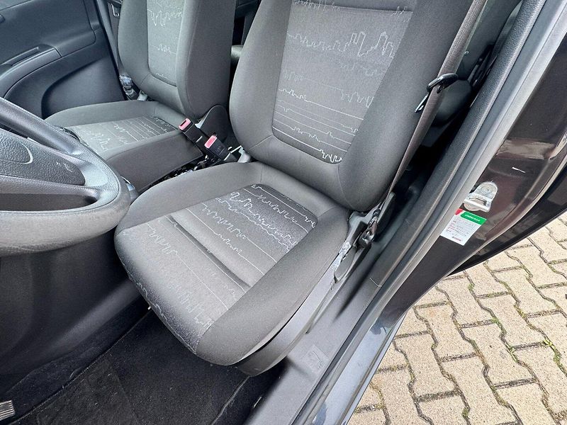 Opel Meriva (2015) 1,4i 74 KW KILOMETRY NOVÁ STK - fotka 18 z 42