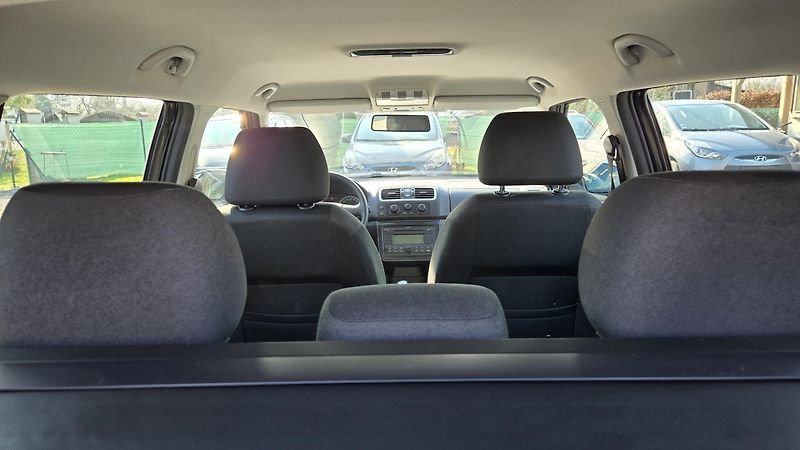 Škoda Fabia 1.4 16V AMBIENTE 1MAJITEL - fotka 15 z 36