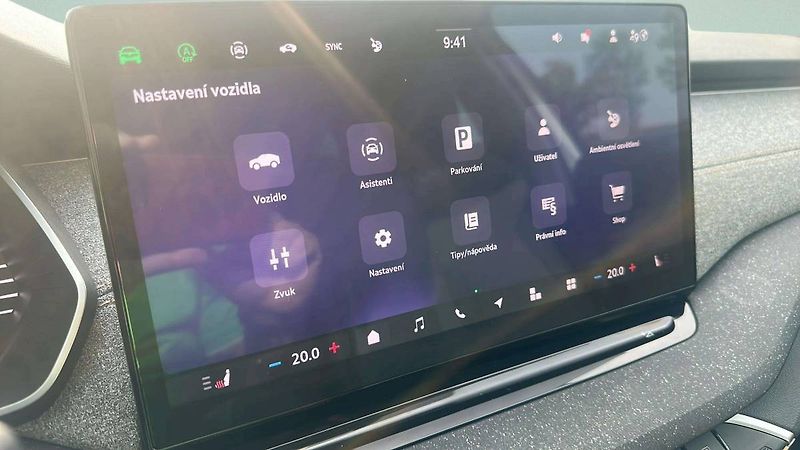 Škoda Octavia Combi Top Selection 2,0TDI 110 - fotka 13 z 31