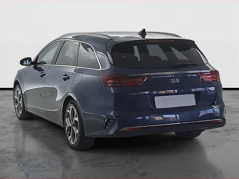 Kia Ceed (2018) 1.4 T-GDI, Kůže, Navi - fotka 4 z 19