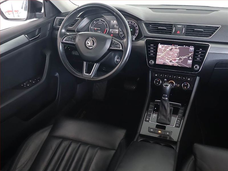 Škoda Superb (2018) Style 2.0 TDI, Automat, Kůže - fotka 7 z 24