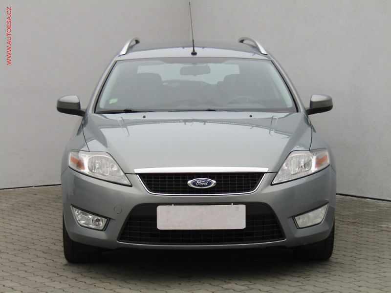 Ford Mondeo (2008) 2.0 TDCi - fotka 2 z 3