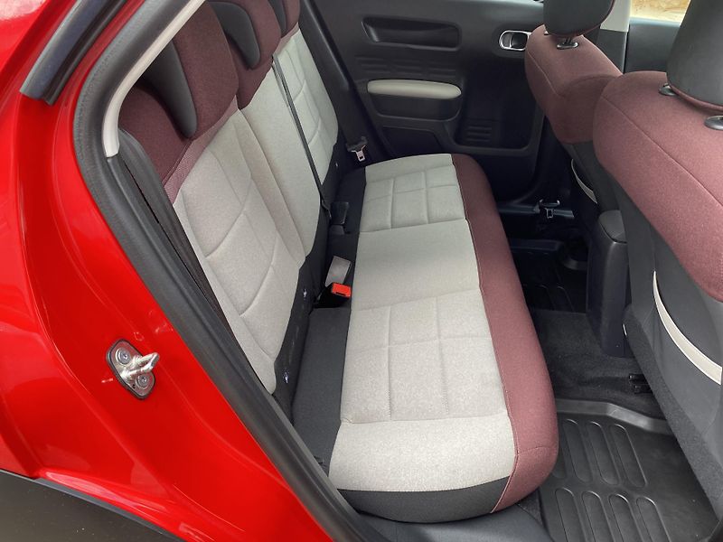 Citroën C4 Cactus (2019) 1,2 - PT - Panorama - fotka 13 z 48