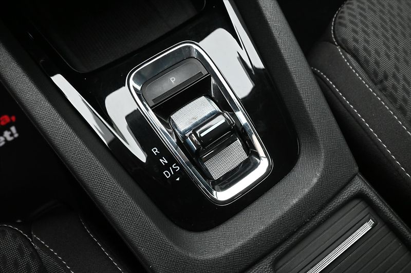 Škoda Octavia 2,0 TDI 110kW DSG Style Záruka - fotka 23 z 31