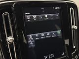 Volvo XC40 T4 MOMENTUM AUT - náhled 33