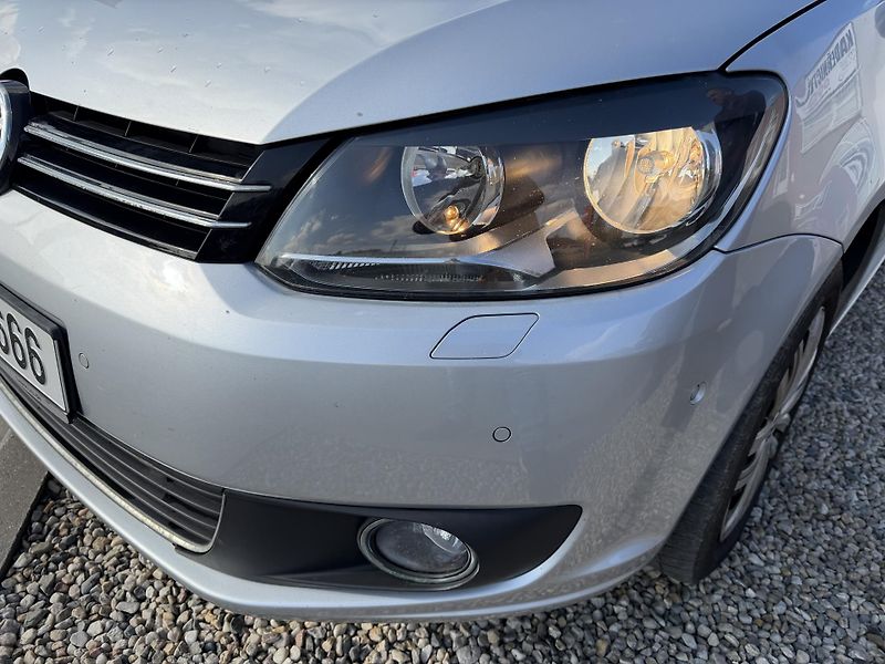 Volkswagen Touran 1,6 TDi/77kW - Webasto,TZ,... - fotka 56 z 60