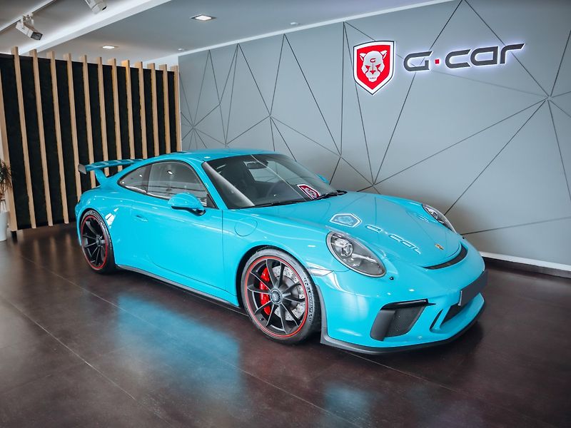 Porsche 911 GT3 368 kW - fotka 2 z 38