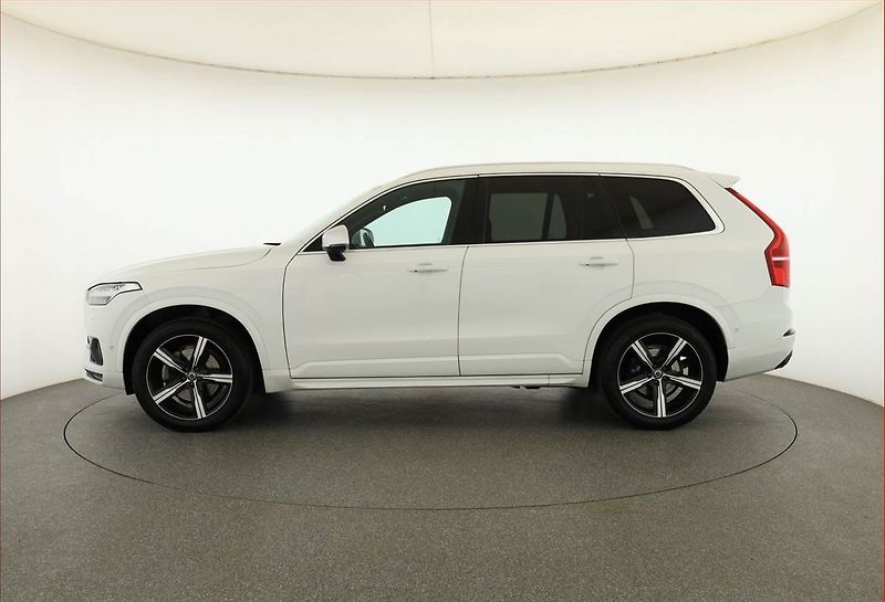 Volvo XC90 (2017) R-Design D5 AWD - fotka 3 z 18