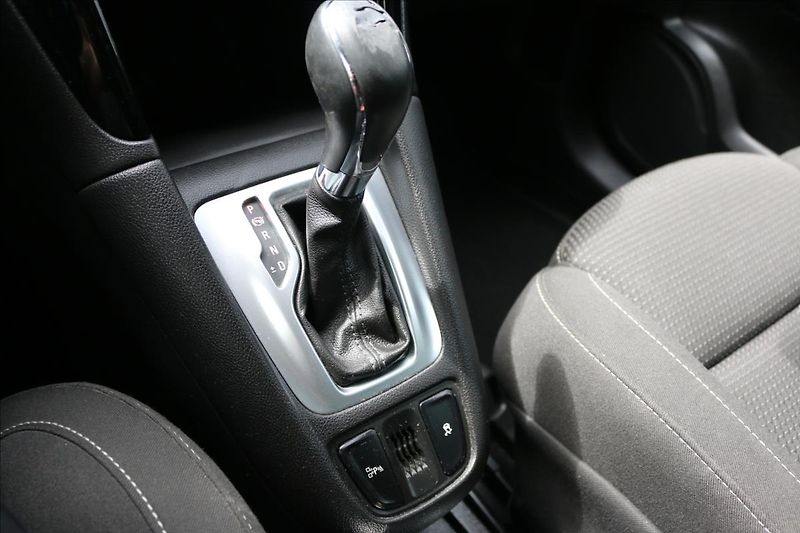 Opel Zafira 1,4 Tourer, Turbo, DSG, 7míst - fotka 15 z 38