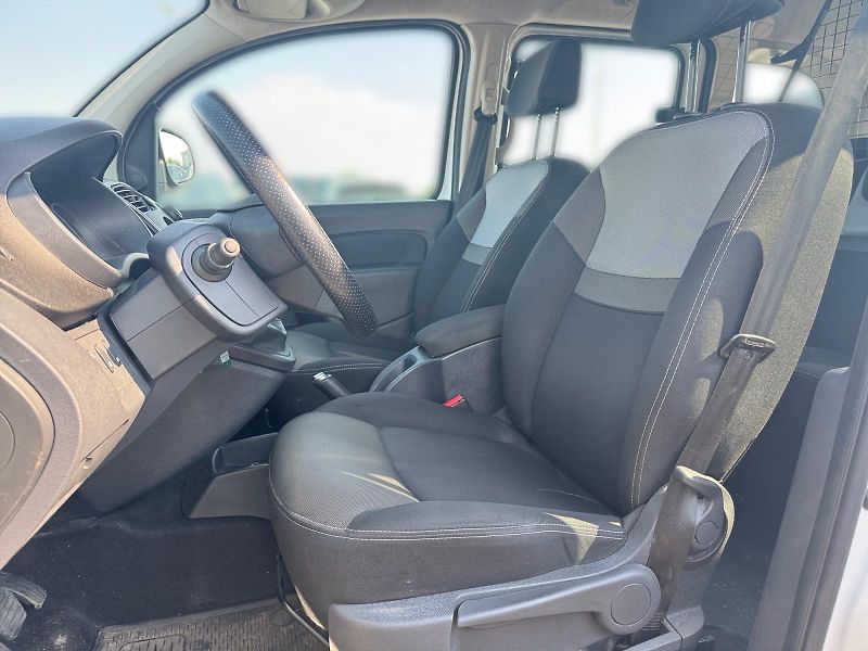 Renault Kangoo (2021) ZEN 1.5BDCi 70kW CZ DPH - fotka 7 z 11