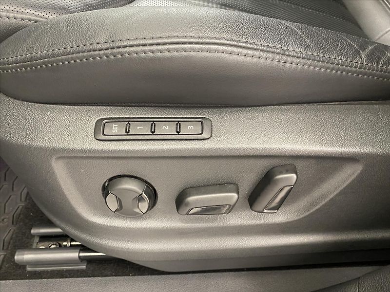 Škoda Kodiaq 2,0 TDI 147kW DSG 4x4 L&K - fotka 25 z 31