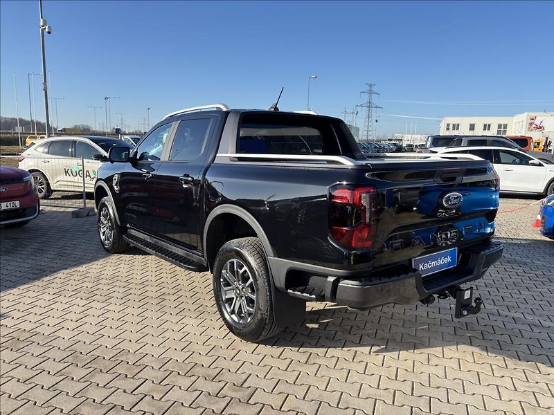Ford Ranger 3,0 EcoBlue 177 kW V6 Wildtrak - fotka 3 z 47