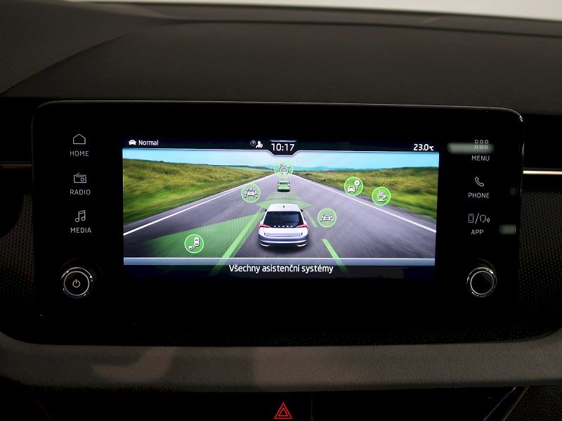 Škoda Scala (2025) TOP SELECTION 1.0TSI 85KW DSG - fotka 22 z 37