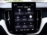 Volvo XC60 B5 AWD PLUS DARK +komplety kol - náhled 36