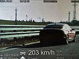 Pirát silnic uháněl po dálnici D1 na Vysočině dvousetkilometrovou rychlostí; Zdroj: Se souhlasem policie
