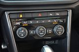 Volkswagen T-Roc (2020) 2.0 TDi DSG iQ.Drive Webasto - náhled 30