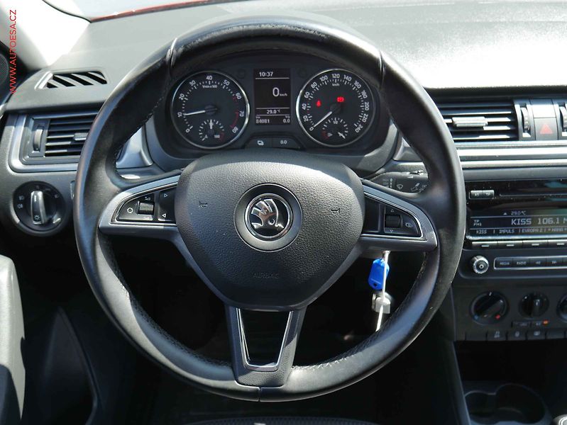 Škoda Rapid (2015) 1.2TSi, 2.maj,ČR, Ambition - fotka 12 z 18
