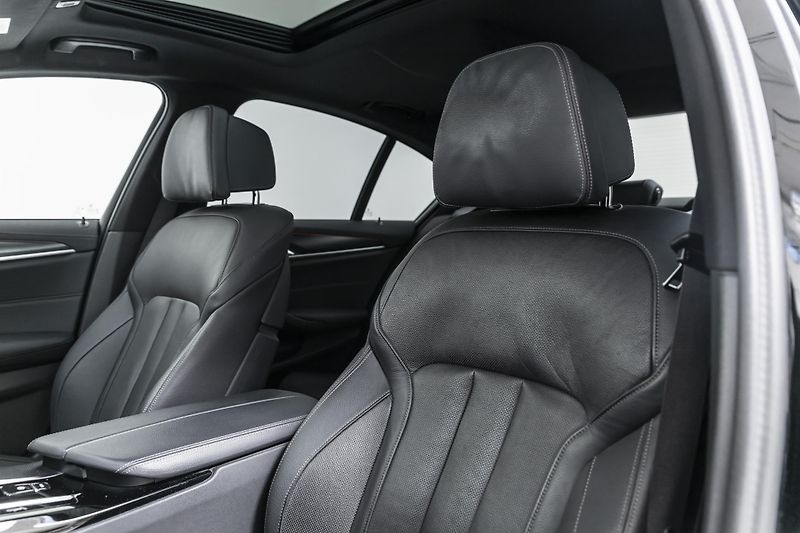 BMW Řada 5 545e xDrive Msport*1.majitel - fotka 8 z 38