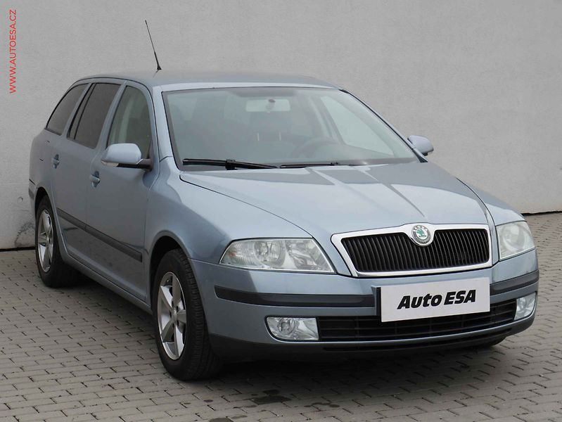 Škoda Octavia (2006) 2.0TDi, AC, park.čidla - fotografie inzerátu