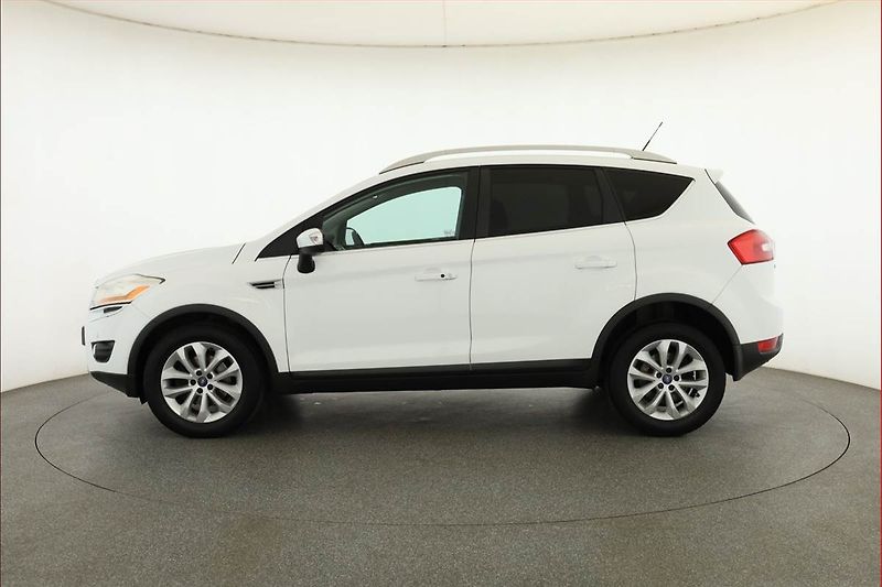 Ford Kuga (2011) 2.0 TDCi, Tempomat - fotka 3 z 16