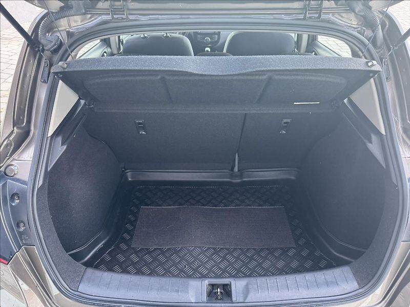 Nissan Pulsar 1,2 DIG-T Acenta - fotka 10 z 16