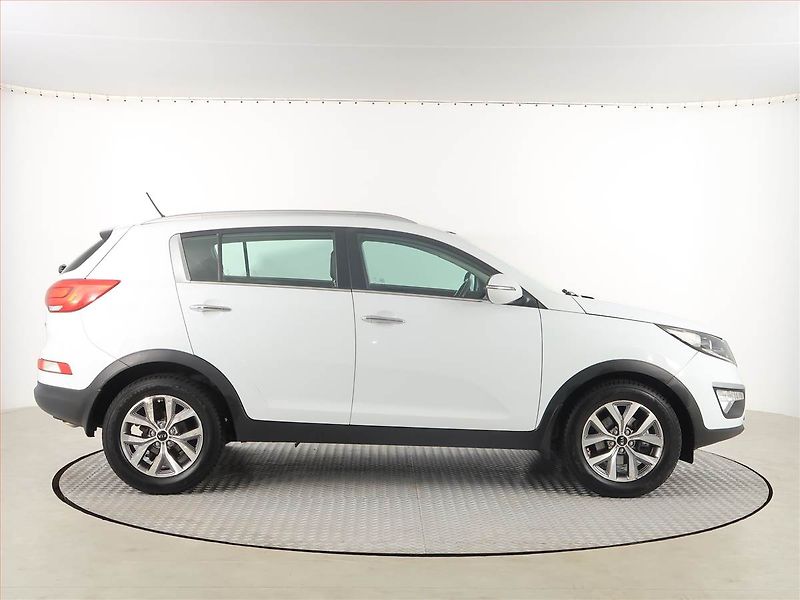 Kia Sportage (2015) 1.7 CRDi, Serv.kniha, Tempomat - fotka 6 z 17