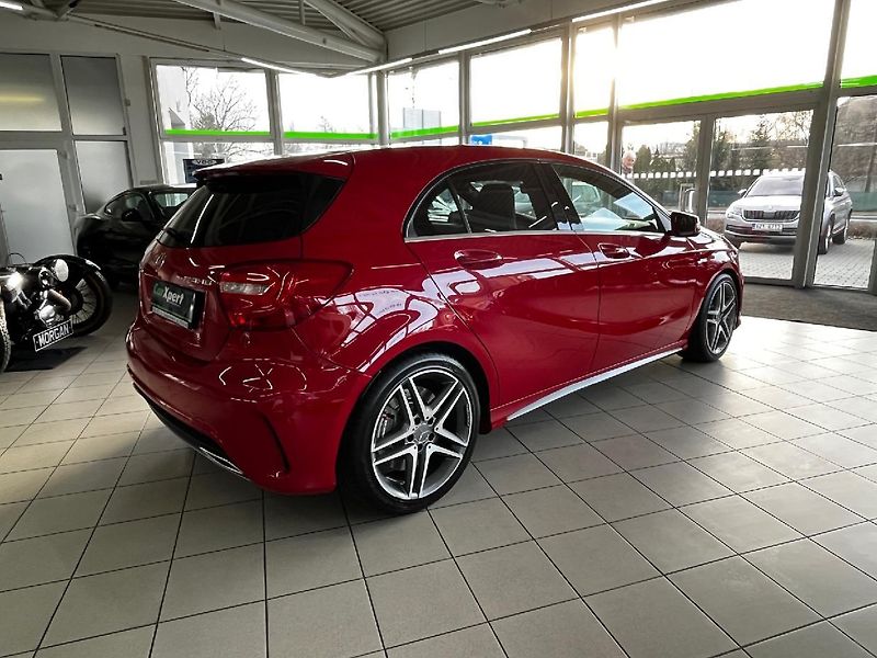 Mercedes-Benz Třídy A A 45 AMG 4Matic - fotka 7 z 29