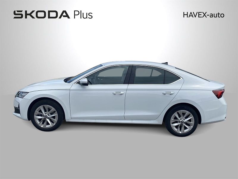 Škoda Octavia (2025) 1.5 TSI DSG Top Selection - fotka 32 z 34