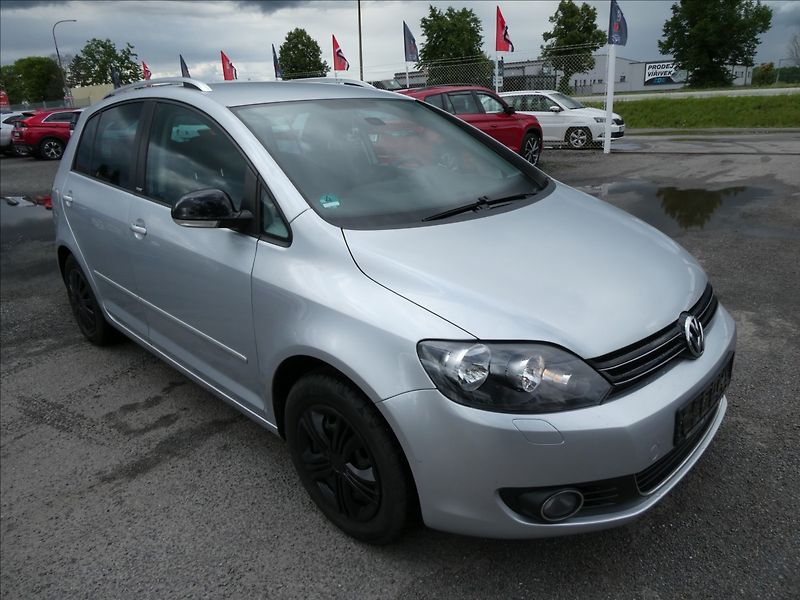 Volkswagen Golf Plus 1,2 TSi 77kW,STYLE,po servise - fotka 1 z 39