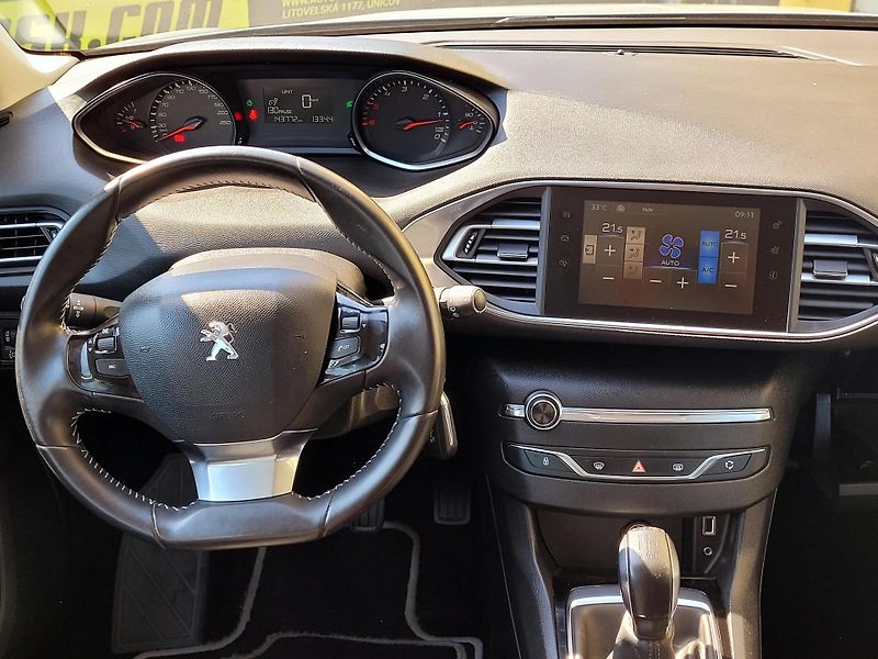 Peugeot 308 HDi DIGIKLIMA,MÁLO NAJETO    - fotka 35 z 47