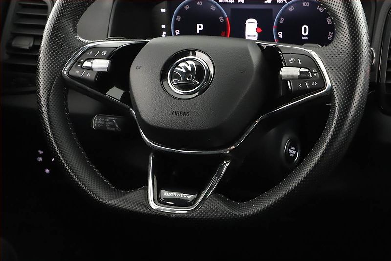 Škoda Karoq (2023) Sportline 1.5 TSI - fotka 8 z 18