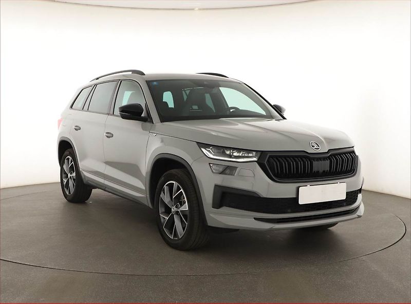 Škoda Kodiaq (2023) Sportline 2.0 TDI - fotka 1 z 19