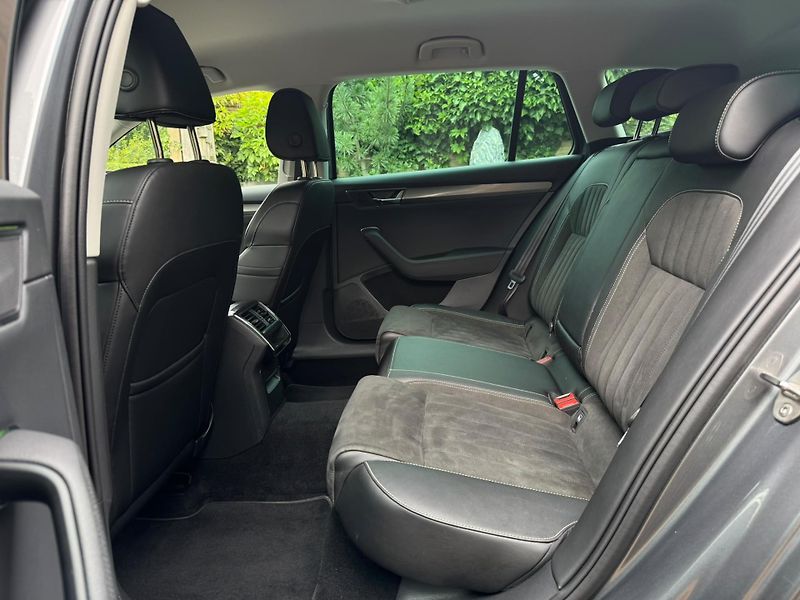Škoda Superb 2.0 STYLE 1.MAJ ČR DPH KŮŽE - fotka 16 z 26
